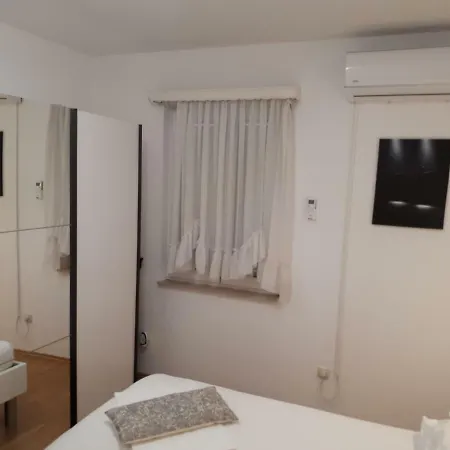 Viki Appartement Makarska